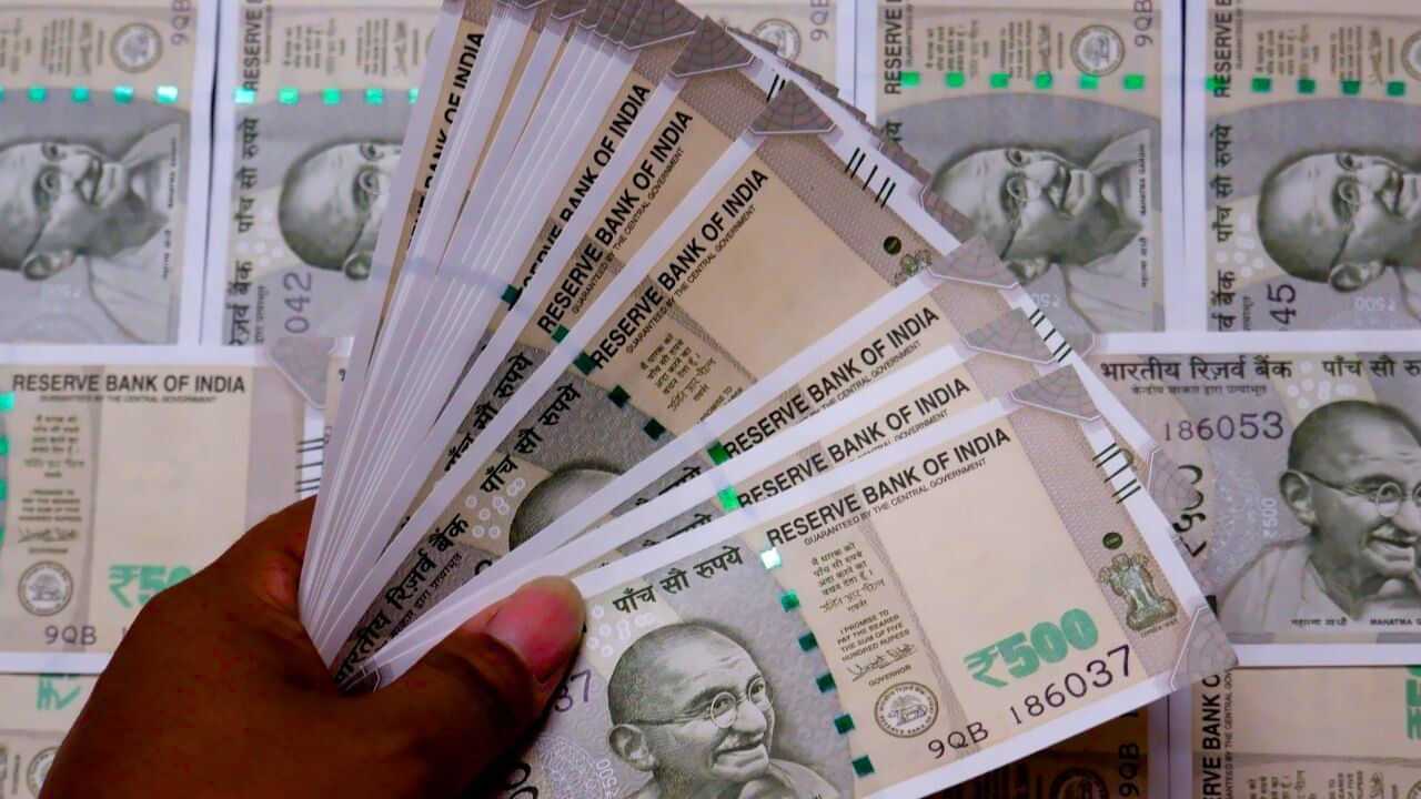 மூத்த குடிமக்களுக்கு இதுதான் பெஸ்ட்.. FD திட்டங்களுக்கு 9% வரை வட்டி வழங்கும் வங்கிகள்!