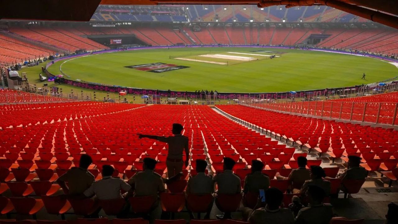 IPL 2025 Final: கொல்கத்தா டூ அகமதாபாத்! பைனலாக மாறிய ஐபிஎல் 2025 பைனல் இடம்.. பிசிசிஐ முக்கிய முடிவு! IPL 2025 Final: கொல்கத்தா டூ அகமதாபாத்! பைனலாக மாறிய ஐபிஎல் 2025 பைனல் இடம்.. பிசிசிஐ முக்கிய முடிவு!