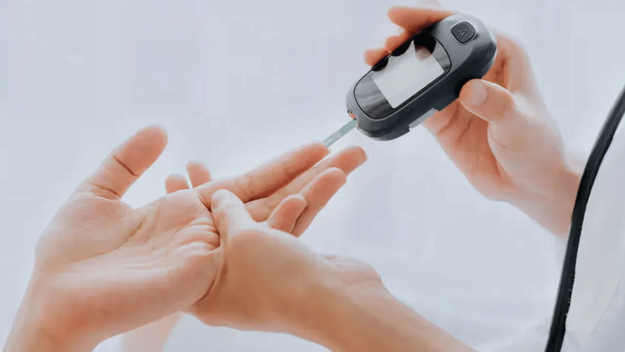 Diabetic Shock : டையபடிக் ஷாக் பற்றி தெரியுமா? அதன் அறிகுறிகள் என்ன ? Diabetic Shock : டையபடிக் ஷாக் பற்றி தெரியுமா? அதன் அறிகுறிகள் என்ன ?