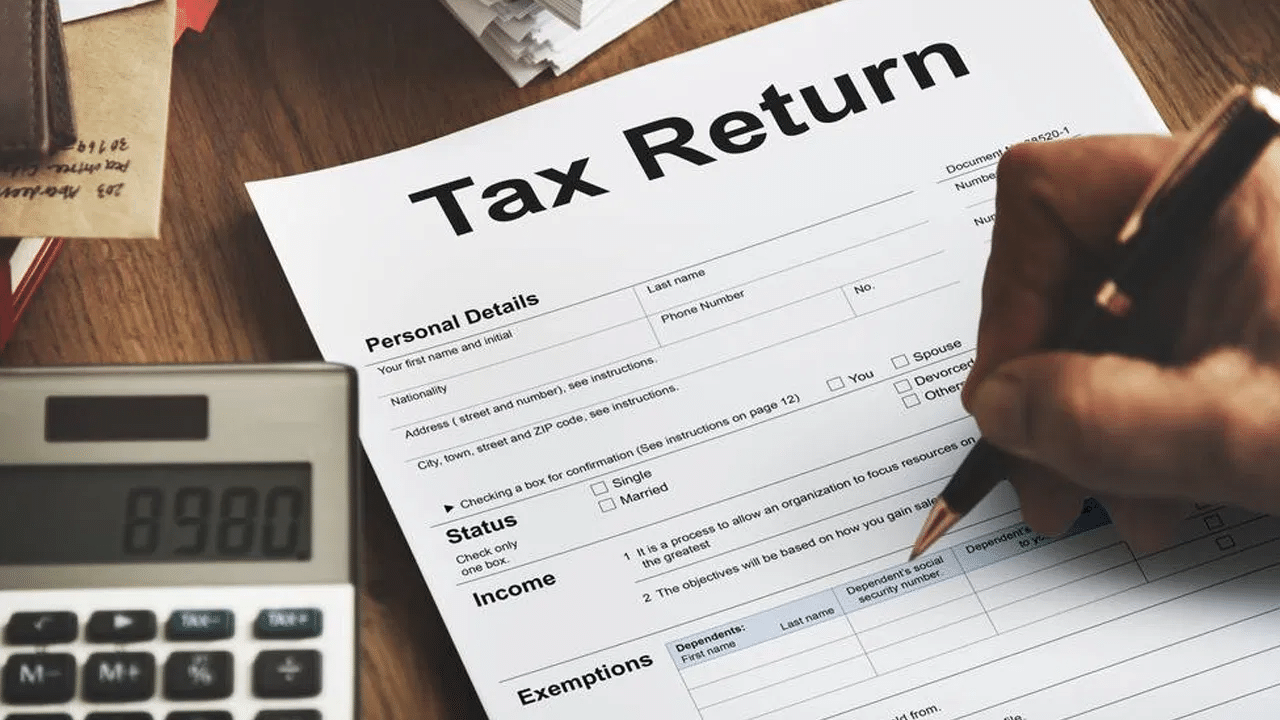 Form 16க்கும் Form 26ASக்கும் இடையே உள்ள வித்தியாசம்? Form 16ல் விடுபட்ட தகவல்களை மீண்டும் சேர்க்க முடியுமா?