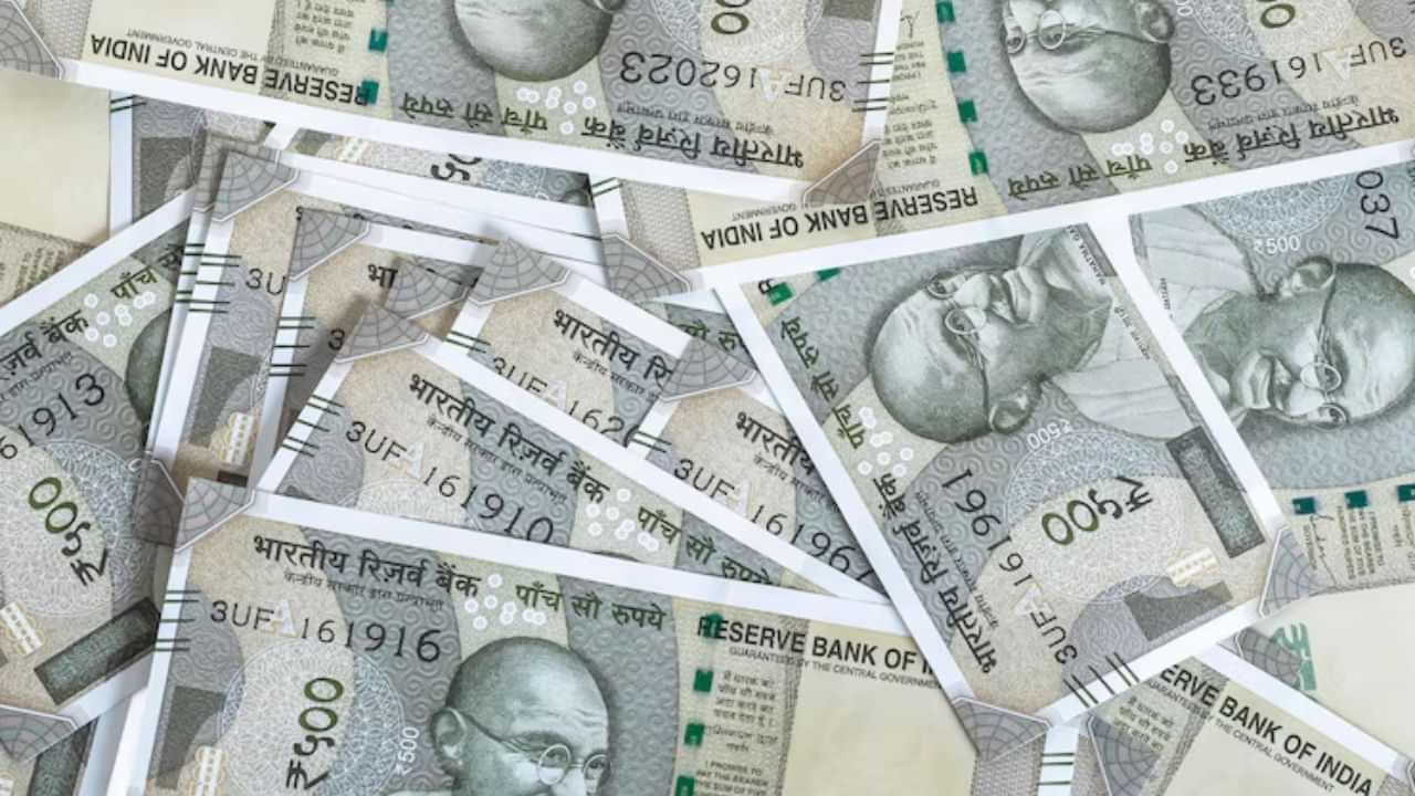 Fixed Deposit : ரெப்போ வட்டியை குறைத்த வங்கிகள்.. இருப்பினும் FD-க்கு அதிக வட்டி வழங்கும் வங்கிகள்!