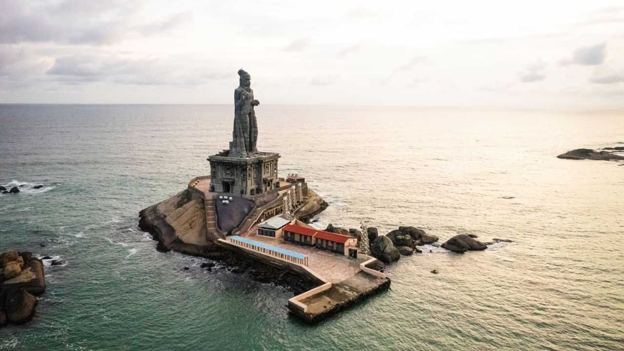 கன்னியாகுமரியில் ஒரே நேரத்தில் சூரியன் மறைந்து சந்திரன் உதயமாகும் அபூர்வ காட்சி.. எப்போது தெரியுமா? கன்னியாகுமரியில் ஒரே நேரத்தில் சூரியன் மறைந்து சந்திரன் உதயமாகும் அபூர்வ காட்சி.. எப்போது தெரியுமா?