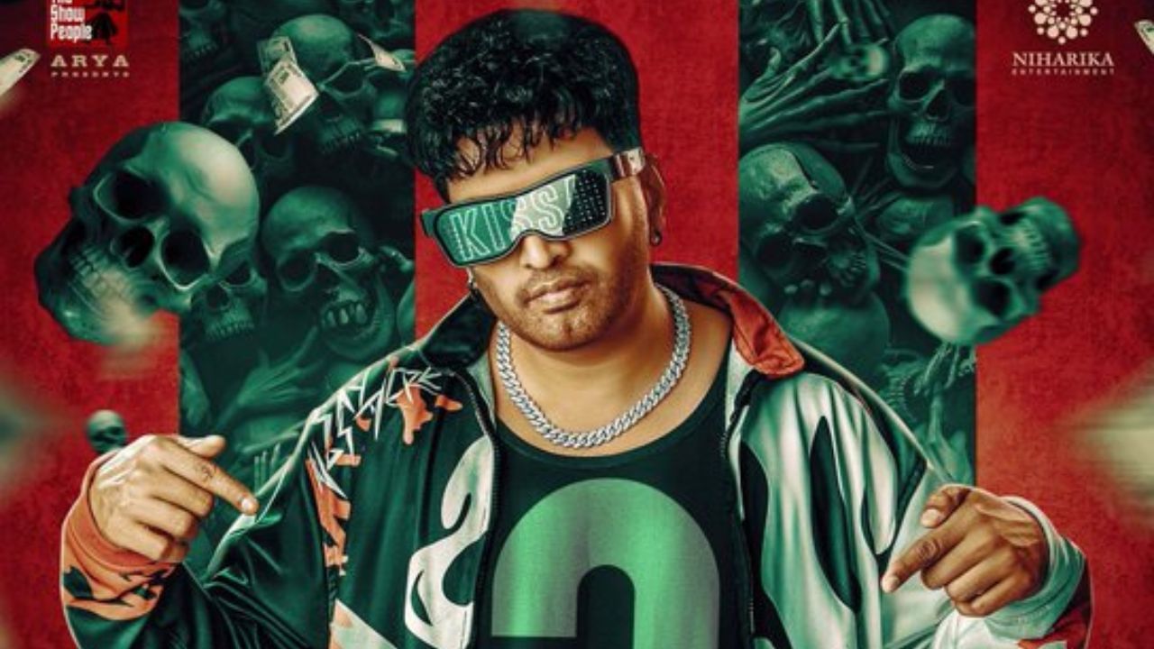 DD Next Level: மீண்டும் வெடித்த பாடல் சர்ச்சை.. ரூ.100 கோடி நஷ்ட ஈடு கேட்டு சந்தானத்திற்கு நோட்டீஸ்! DD Next Level: மீண்டும் வெடித்த பாடல் சர்ச்சை.. ரூ.100 கோடி நஷ்ட ஈடு கேட்டு சந்தானத்திற்கு நோட்டீஸ்!