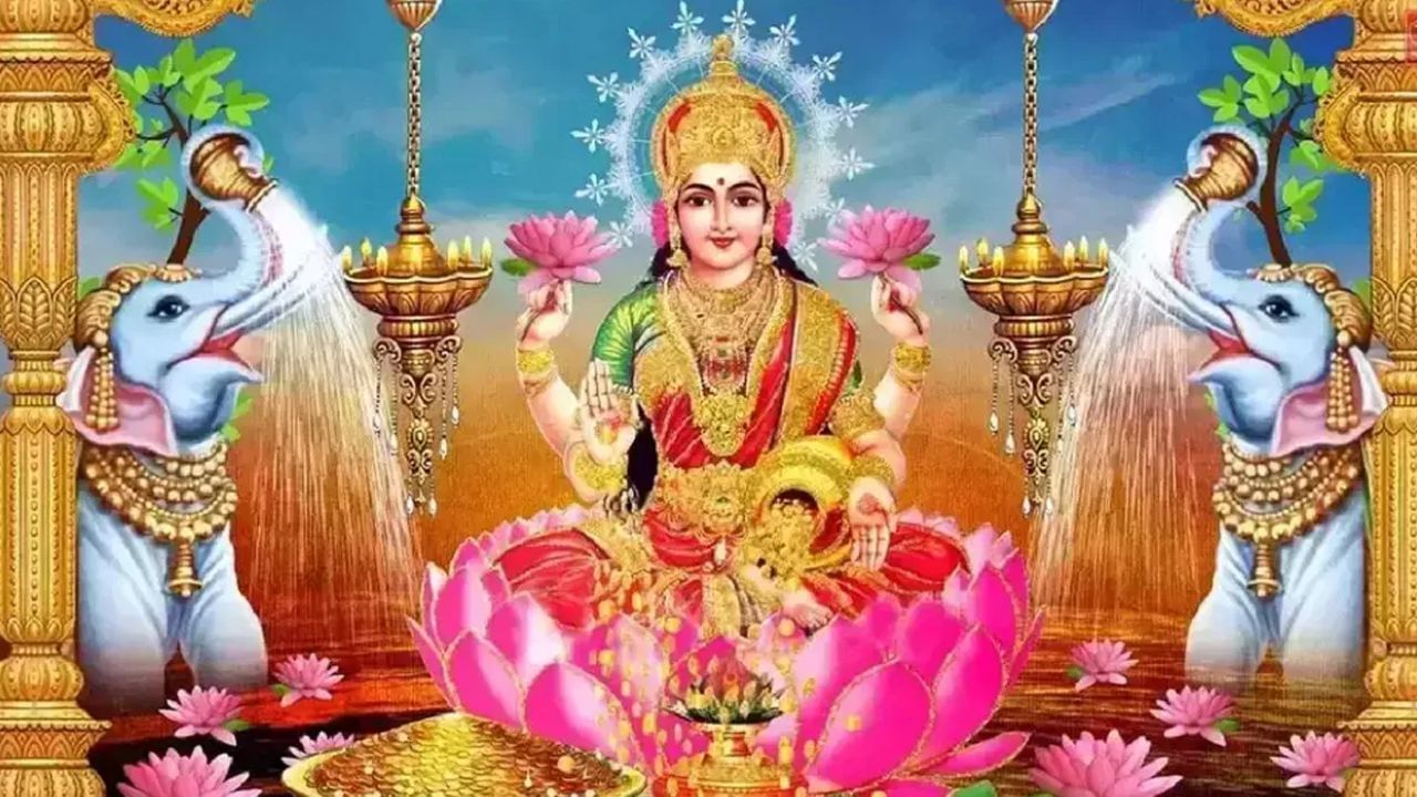 சித்ரா பௌர்ணமி.. லட்சுமி தேவியை இப்படி வழிபட்டால் புண்ணியம் கிட்டும்! சித்ரா பௌர்ணமி.. லட்சுமி தேவியை இப்படி வழிபட்டால் புண்ணியம் கிட்டும்!
