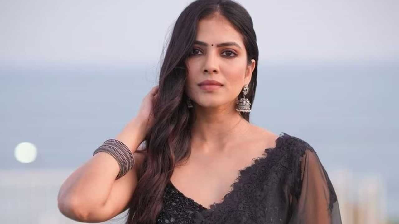 மம்முட்டியா இல்ல மோகன்லாலா... மாளவிகா மோகனனின் சூப்பர் பதில்