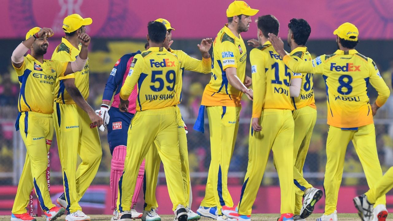 IPL 2025 Playoffs: பிளே ஆஃப் கனவுடன் பெங்களூரு, கொல்கத்தா.. வெற்றி பெற்று ஆப்பு வைக்குமா சென்னை..? IPL 2025 Playoffs: பிளே ஆஃப் கனவுடன் பெங்களூரு, கொல்கத்தா.. வெற்றி பெற்று ஆப்பு வைக்குமா சென்னை..?