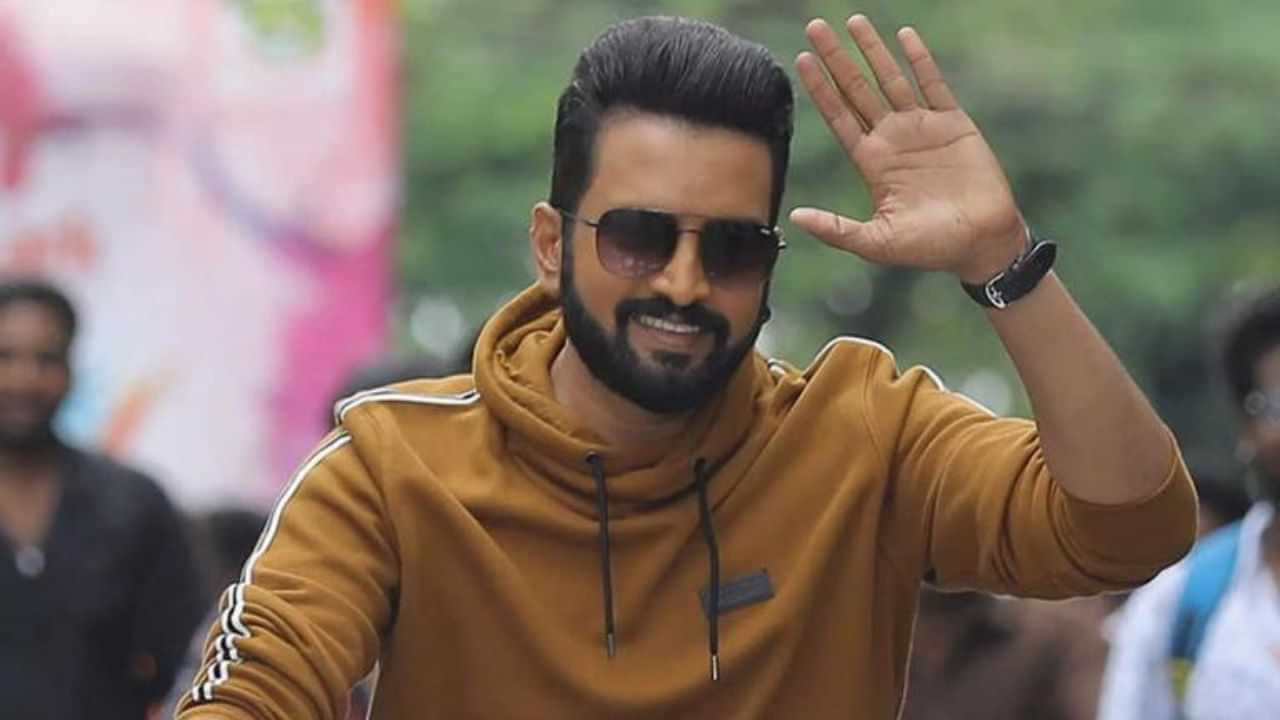 Santhanam : எனது மகனுக்கு இயக்குநராக வேண்டும் என்று ஆசை..நடிகர் சந்தானம் ஓபன் டாக்!