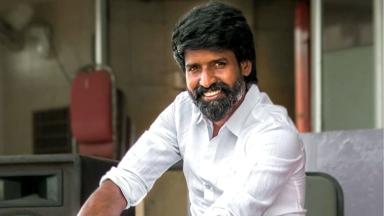 மாமன் படம் குறித்து நெகிழ்ந்த நடிகர் சூரி – கவனம் பெறும் பதிவு! மாமன் படம் குறித்து நெகிழ்ந்த நடிகர் சூரி – கவனம் பெறும் பதிவு!