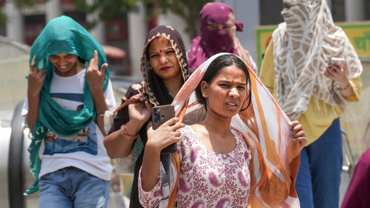சுட்டெரிக்கும் வெயில்.. இன்னும் 3 டிகிரி வரை அதிகரிக்கும்.. லேட்டஸ்ட் வானிலை அப்டேட்!