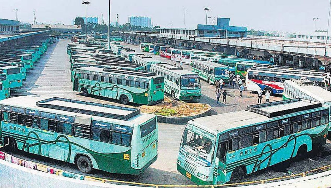 வார இறுதியை முன்னிட்டு தமிழகத்தில் 1,739 சிறப்பு பஸ்கள் இயக்கம் வார இறுதியை முன்னிட்டு தமிழகத்தில் 1,739 சிறப்பு பஸ்கள் இயக்கம்