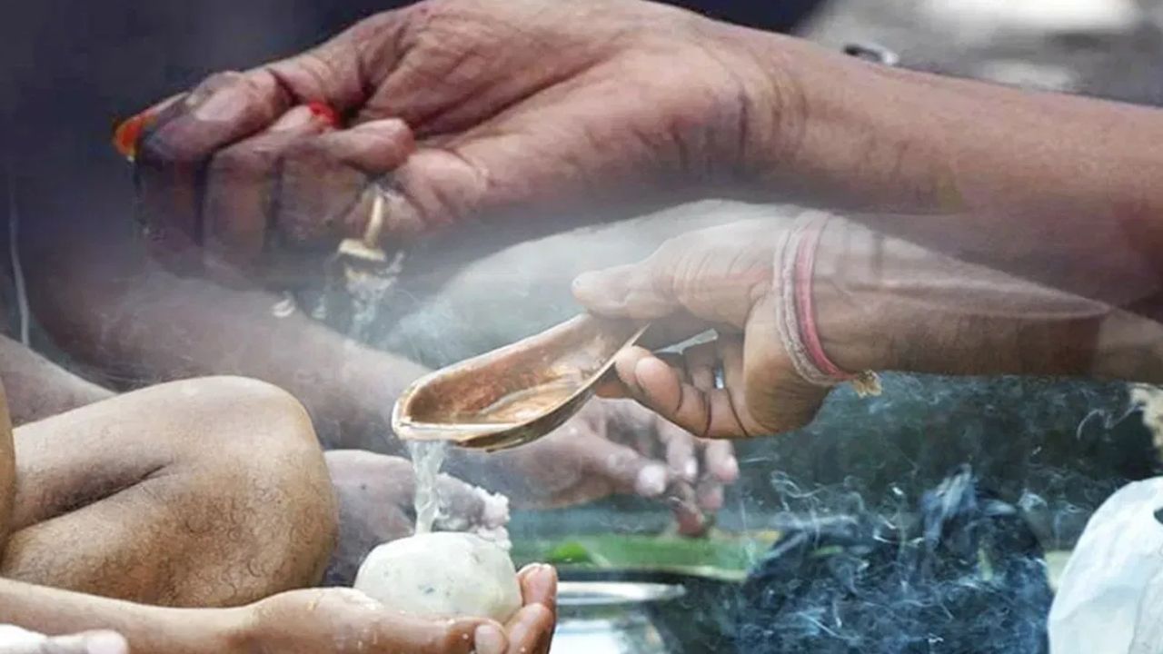 Vaikasi Amavasaya: வைகாசி அமாவாசை.. வீட்டிலேயே வழிபாடு செய்வது எப்படி? Vaikasi Amavasaya: வைகாசி அமாவாசை.. வீட்டிலேயே வழிபாடு செய்வது எப்படி?