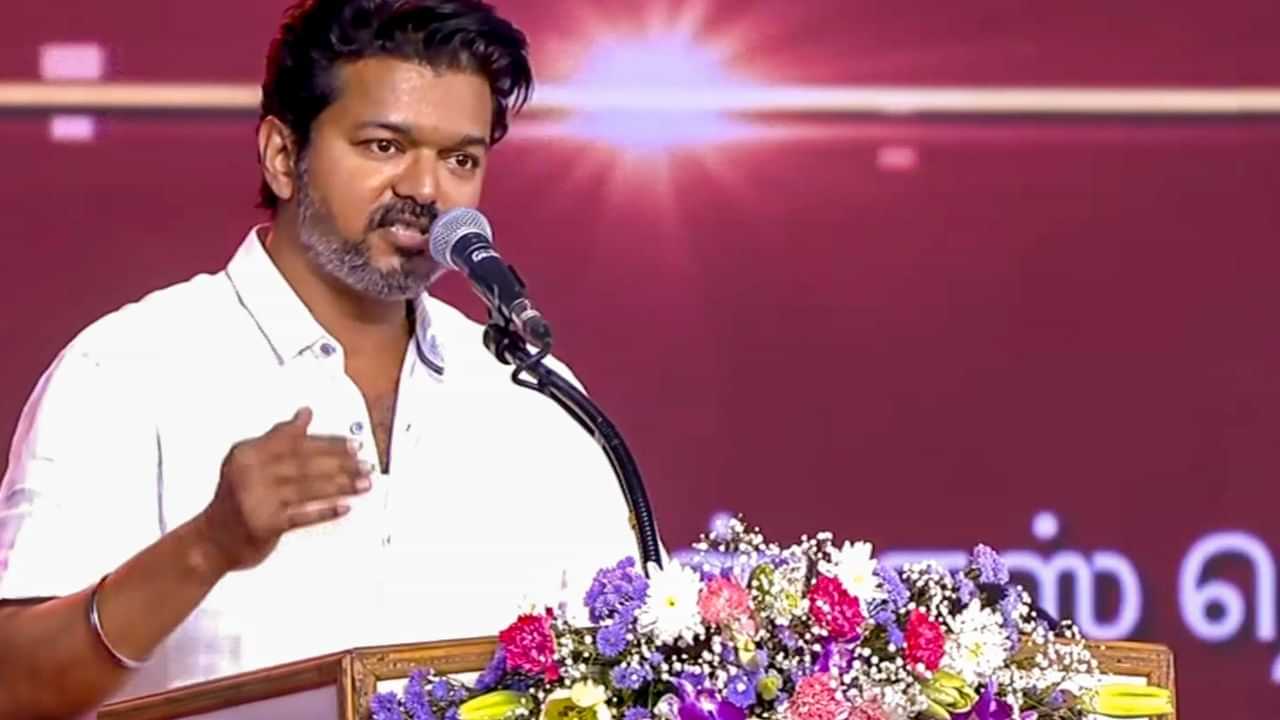 மாணவர்களை சந்திக்கும் த.வெ.க தலைவர் விஜய்.. சொன்ன மெசேஜ் என்ன?