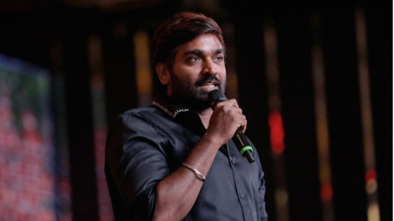 பிரபல நடிகரின் கையெழுத்தை ஆபிசில் போட்டோவாக மாட்டியிருக்கிறேன்.. விஜய் சேதுபதி சொன்ன பிரபலம் யார் தெரியுமா? பிரபல நடிகரின் கையெழுத்தை ஆபிசில் போட்டோவாக மாட்டியிருக்கிறேன்.. விஜய் சேதுபதி சொன்ன பிரபலம் யார் தெரியுமா?