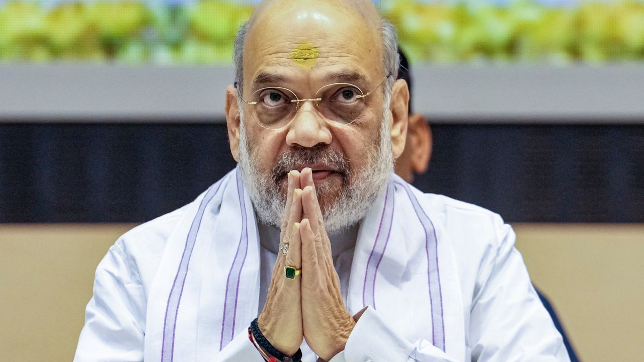 மீண்டும் தமிழகம் வரும் அமித் ஷா.. ஜூலையில் நடக்கும் முக்கிய மீட்டிங்.. பின்னணி என்ன? மீண்டும் தமிழகம் வரும் அமித் ஷா.. ஜூலையில் நடக்கும் முக்கிய மீட்டிங்.. பின்னணி என்ன?