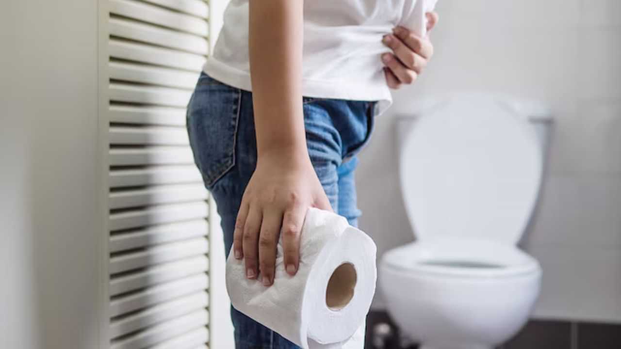 Health Tips: மலச்சிக்கல் பிரச்சனையால் மன உளைச்சலா..? இந்த பாட்டி வைத்தியத்தை ட்ரை பண்ணுங்க!