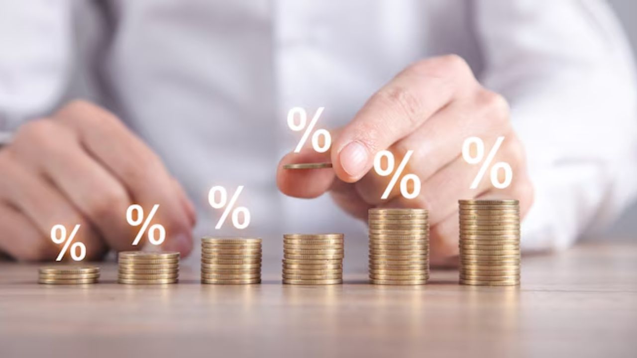 Fixed Deposit : 9.10% வரை FD-க்கு வட்டி வழங்கிய வங்கி.. வட்டியை குறைத்ததால் பொதுமக்கள் அதிர்ச்சி.. எந்த வங்கி தெரியுமா? Fixed Deposit : 9.10% வரை FD-க்கு வட்டி வழங்கிய வங்கி.. வட்டியை குறைத்ததால் பொதுமக்கள் அதிர்ச்சி.. எந்த வங்கி தெரியுமா?