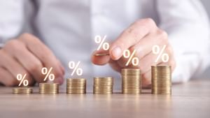 Fixed Deposit : 9.10% வரை FD-க்கு வட்டி வழங்கிய வங்கி.. வட்டியை குறைத்ததால் பொதுமக்கள் அதிர்ச்சி.. எந்த வங்கி தெரியுமா?