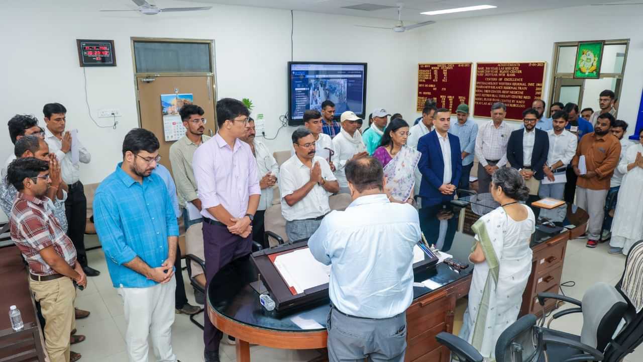 விமான விபத்து.. பாதிக்கப்பட்டவர்களுக்கு ஒரே வாரத்தில் நிதியுதவி செய்த டாக்டர் ஷம்ஷீர் வயலில்!
