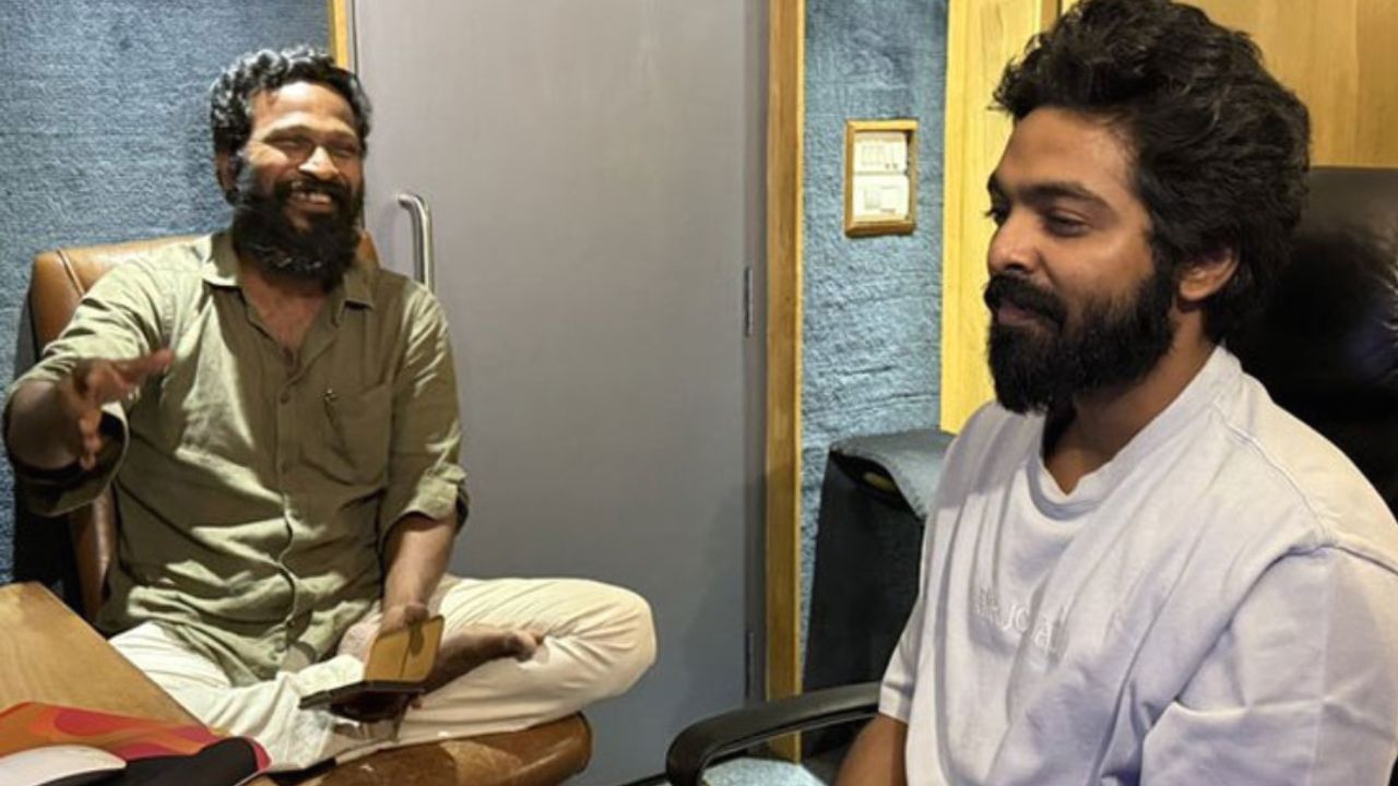 GV Prakash Kumar : நானும் வெற்றிமாறன் சேர்ந்தாலே அது நிச்சயம்.. ‘வாடிவாசல்’ படம் குறித்து ஜிவி பிரகாஷ் பேச்சு! GV Prakash Kumar : நானும் வெற்றிமாறன் சேர்ந்தாலே அது நிச்சயம்.. ‘வாடிவாசல்’ படம் குறித்து ஜிவி பிரகாஷ் பேச்சு!