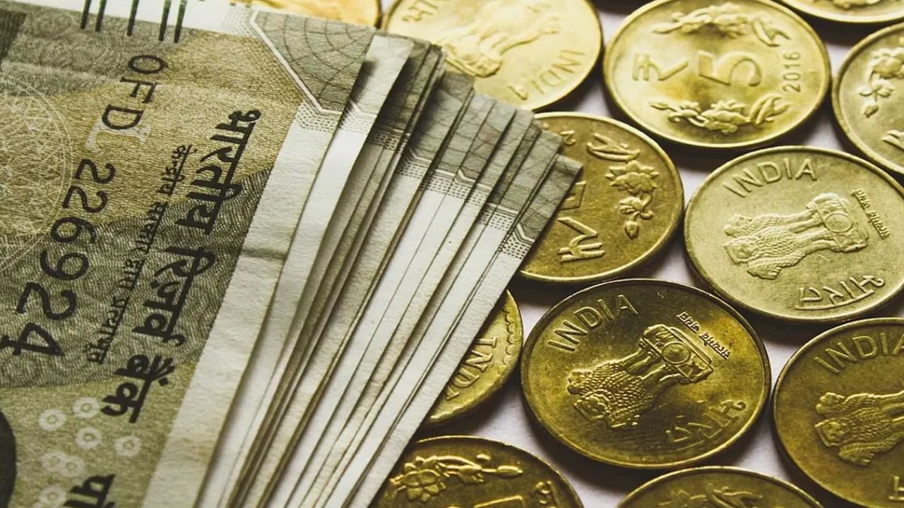 FD Scheme : ரெப்போ வட்டியை குறைத்த RBI.. இருப்பினும் FD-க்கு 9.10 வரை வட்டி வழங்கும் வங்கிகள்! FD Scheme : ரெப்போ வட்டியை குறைத்த RBI.. இருப்பினும் FD-க்கு 9.10 வரை வட்டி வழங்கும் வங்கிகள்!