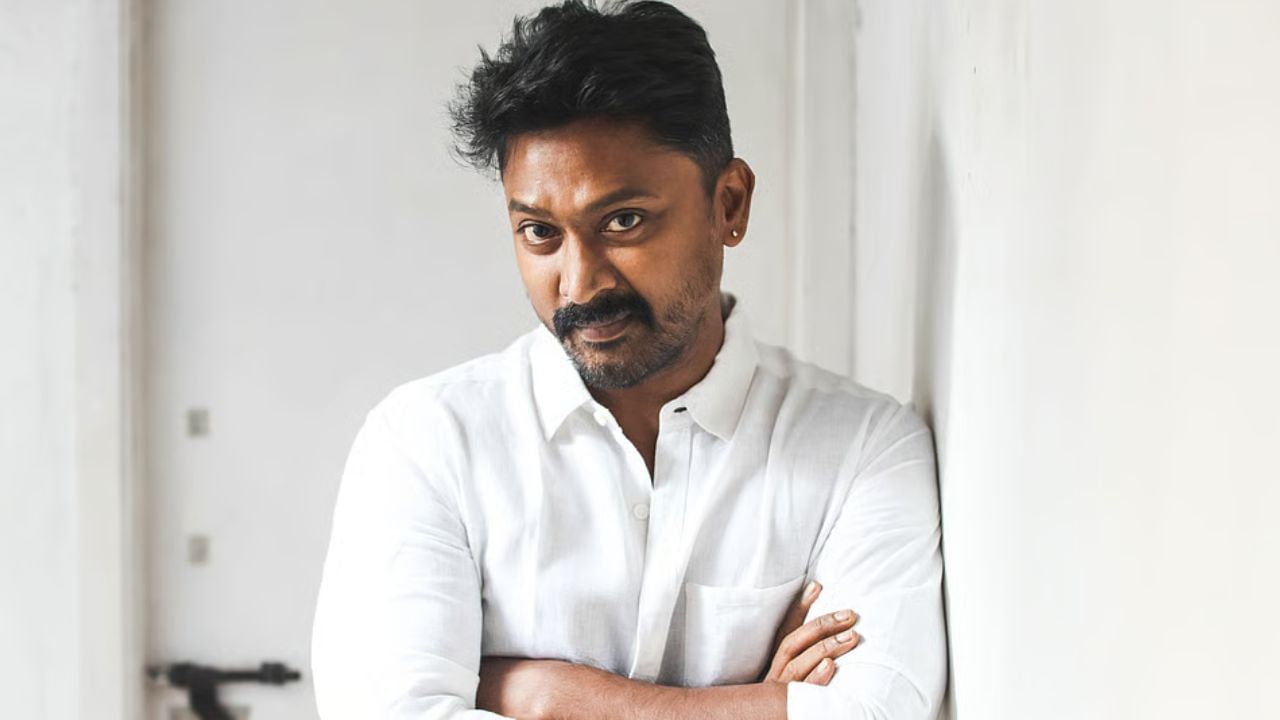 நடிகர் கிருஷ்ணாவை சுற்றி வளைத்த போலீஸ்.. தீவிர விசாரணை.. மருத்துவ பரிசோதனை செய்ய முடிவு! நடிகர் கிருஷ்ணாவை சுற்றி வளைத்த போலீஸ்.. தீவிர விசாரணை.. மருத்துவ பரிசோதனை செய்ய முடிவு!