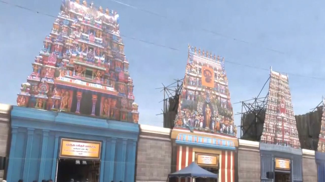 மதுரை முருக பக்தர்கள் மாநாடு.. அலைமோதும் கூட்டம்!