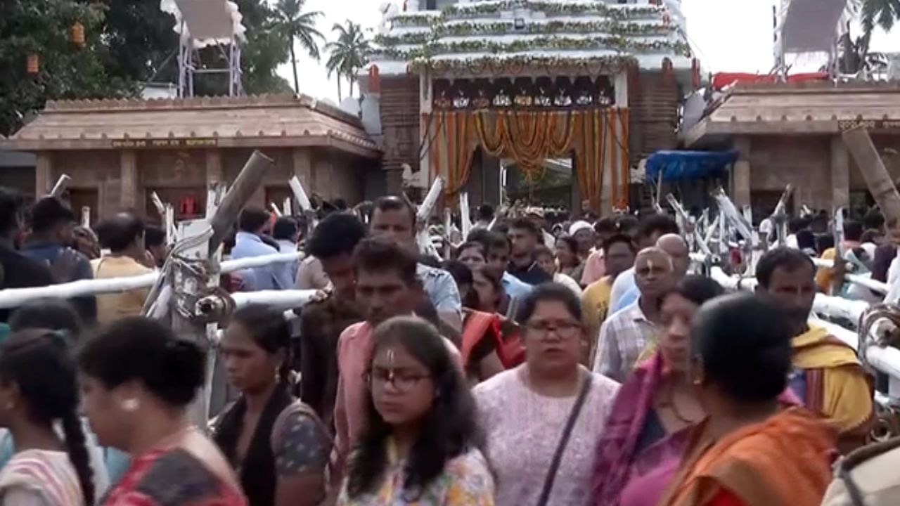 ஜெகன்நாதர் கோயில் திருவிழா.. பூரியில் குண்டிச்சா கோயிலில் குவிந்த பக்தர்கள்..