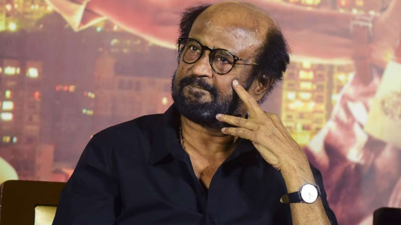விமான விபத்து ரொம்ப ரொம்ப வருத்தமா இருக்கு – நடிகர் ரஜினிகாந்த் விமான விபத்து ரொம்ப ரொம்ப வருத்தமா இருக்கு – நடிகர் ரஜினிகாந்த்