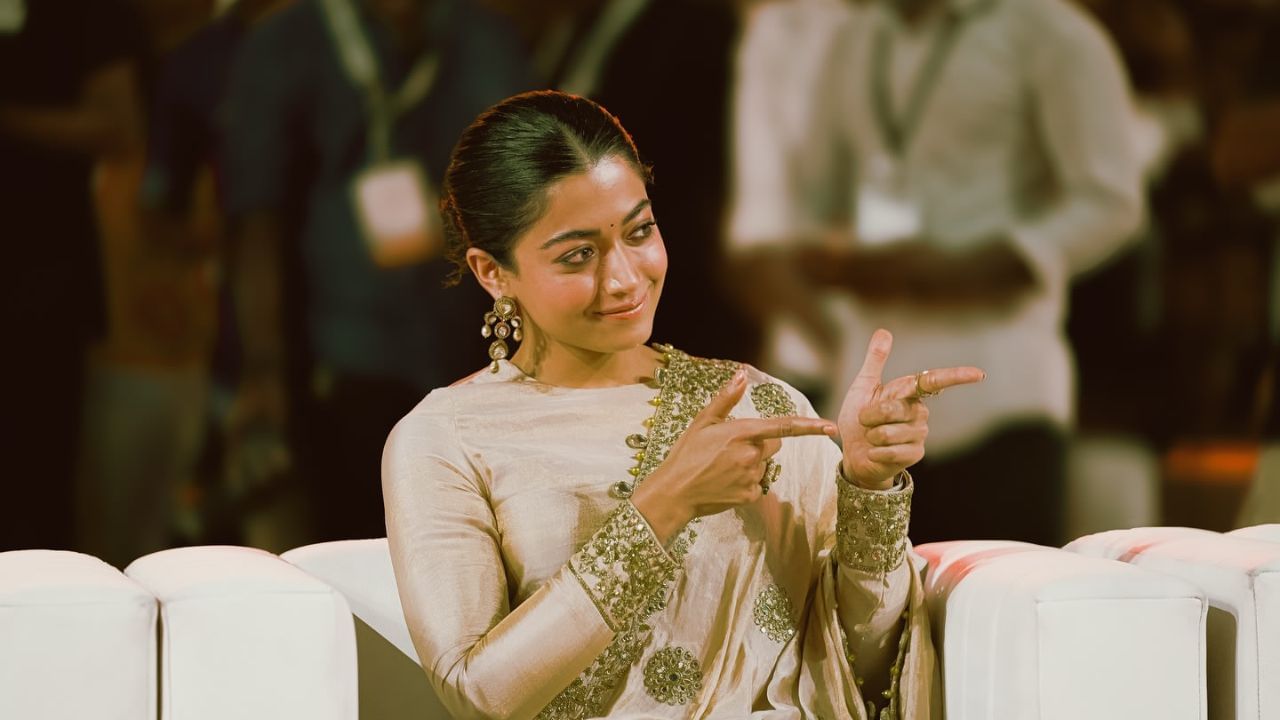 Rashmika Mandanna : அதிரடி நாயகியாக ராஷ்மிகா மந்தனா.. குபேரா படத்தில் எவ்வளவு சம்பளம் வாங்கினார் தெரியுமா? Rashmika Mandanna : அதிரடி நாயகியாக ராஷ்மிகா மந்தனா.. குபேரா படத்தில் எவ்வளவு சம்பளம் வாங்கினார் தெரியுமா?