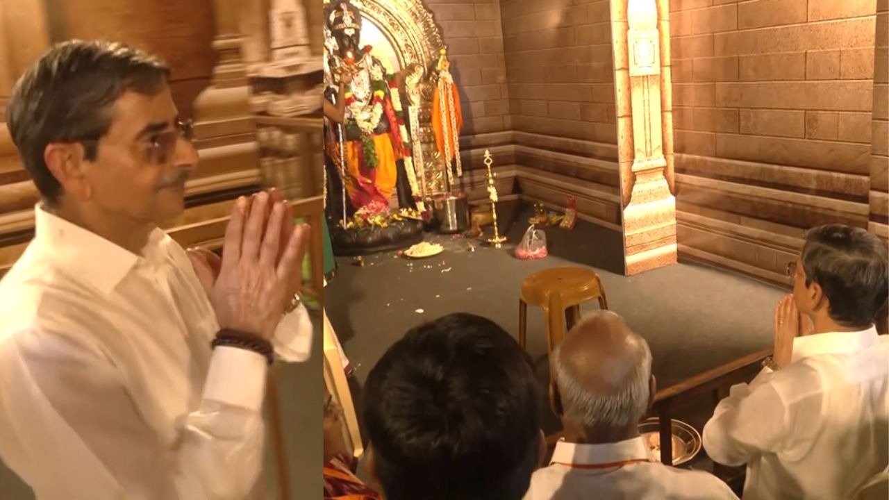 முருக பக்தர்கள் மாநாடு - சாமி தரிசனம் செய்த ஆளுநர் ஆர்.என். ரவி..
