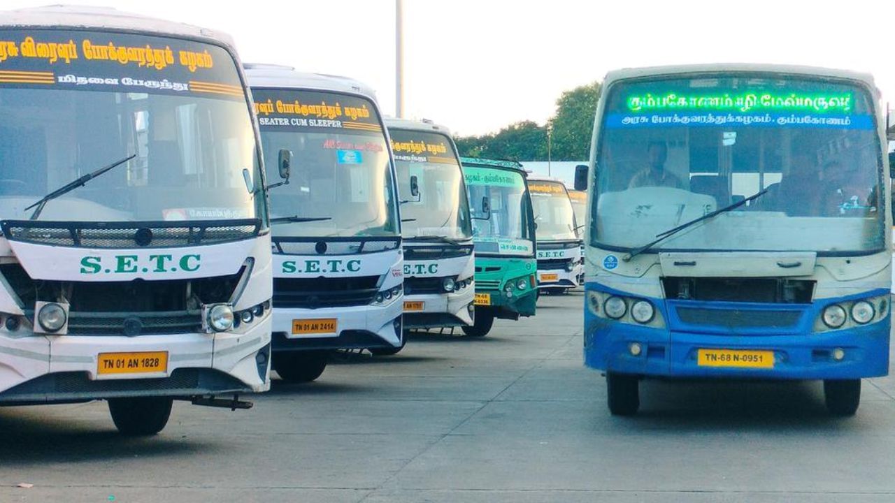 வார விடுமுறையையொட்டி இன்று முதல் சிறப்பு பேருந்துகள் இயக்கம்… எங்கெங்கு தெரியுமா? வார விடுமுறையையொட்டி இன்று முதல் சிறப்பு பேருந்துகள் இயக்கம்… எங்கெங்கு தெரியுமா?