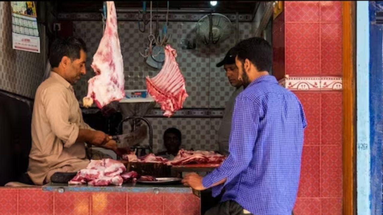 இனி சிக்கன், மட்டன் ஒரே விலை.. தமிழக அரசு முடிவு.. விரைவில் இணையதளம் துவக்கம்! இனி சிக்கன், மட்டன் ஒரே விலை.. தமிழக அரசு முடிவு.. விரைவில் இணையதளம் துவக்கம்!