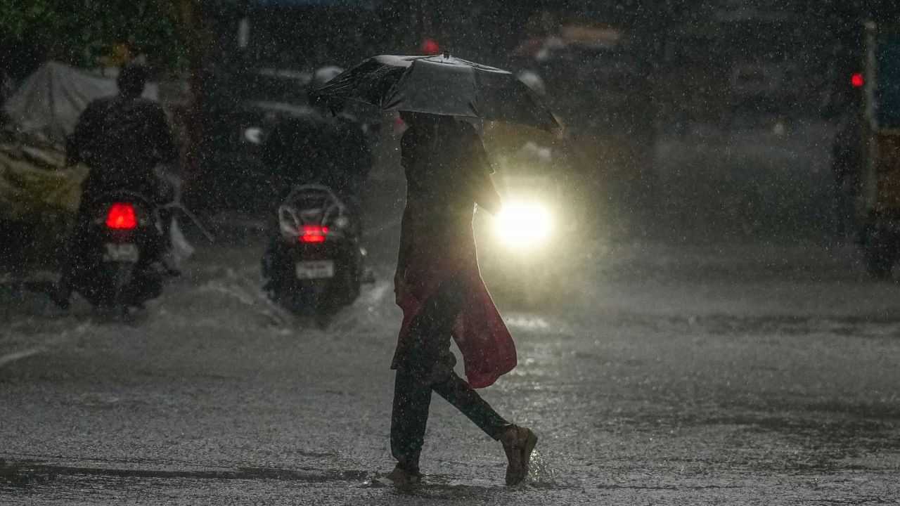 தமிழகம் முழுவதும் மாறும் வானிலை: மழையும், வெப்பமும் இருக்கும்...
