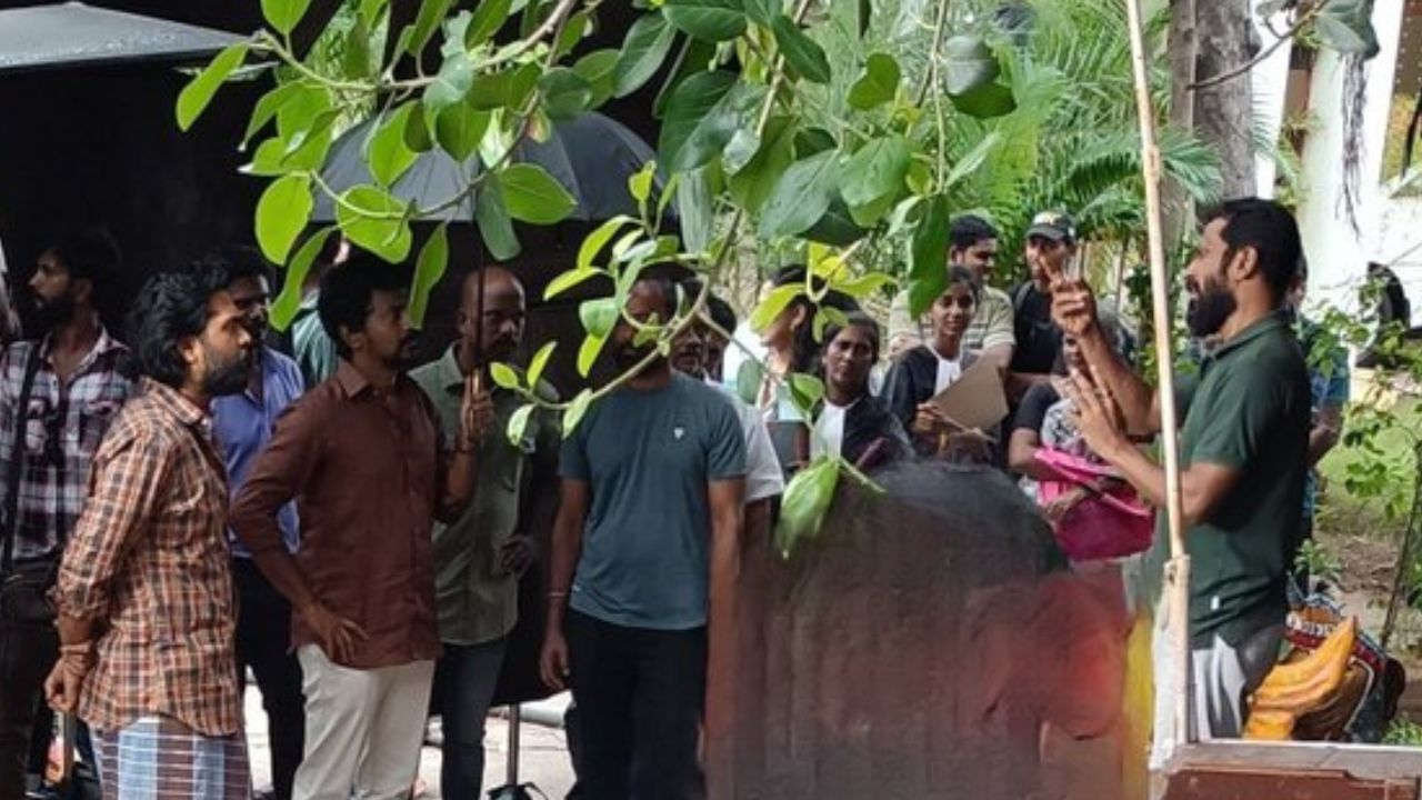 Silambarasan : வெற்றிமாறன் இயக்கத்தில் சிலம்பரசன்? ஷூட்டிங் புகைப்படம் லீக்!