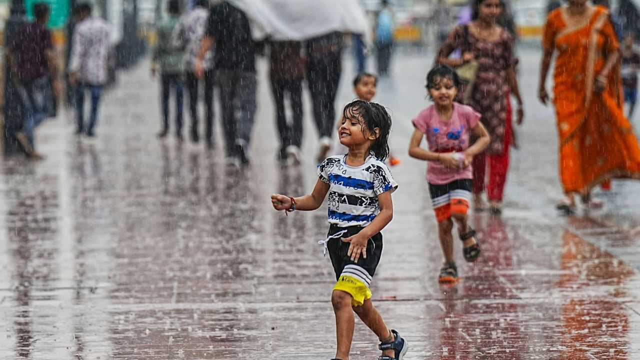குறையும் வெப்பநிலை.. அடுத்த 7 நாட்களுக்கு மிதமான மழை பெய்ய வாய்ப்பு.. குறையும் வெப்பநிலை.. அடுத்த 7 நாட்களுக்கு மிதமான மழை பெய்ய வாய்ப்பு..