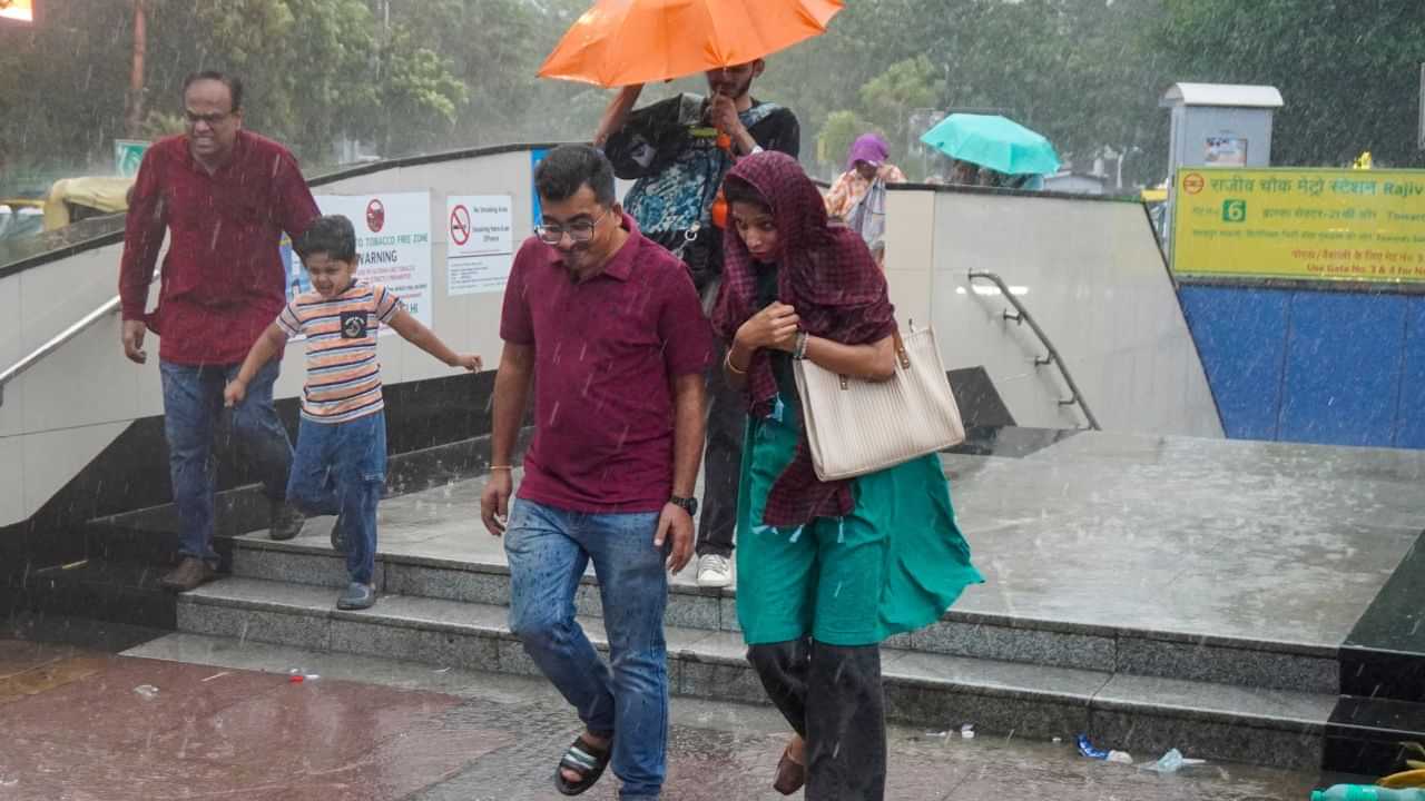 இரண்டு மாவட்டங்களுக்கு ஆரஞ்சு அலர்ட்.. எத்தனை நாட்களுக்கு மழை நீடிக்கும்?