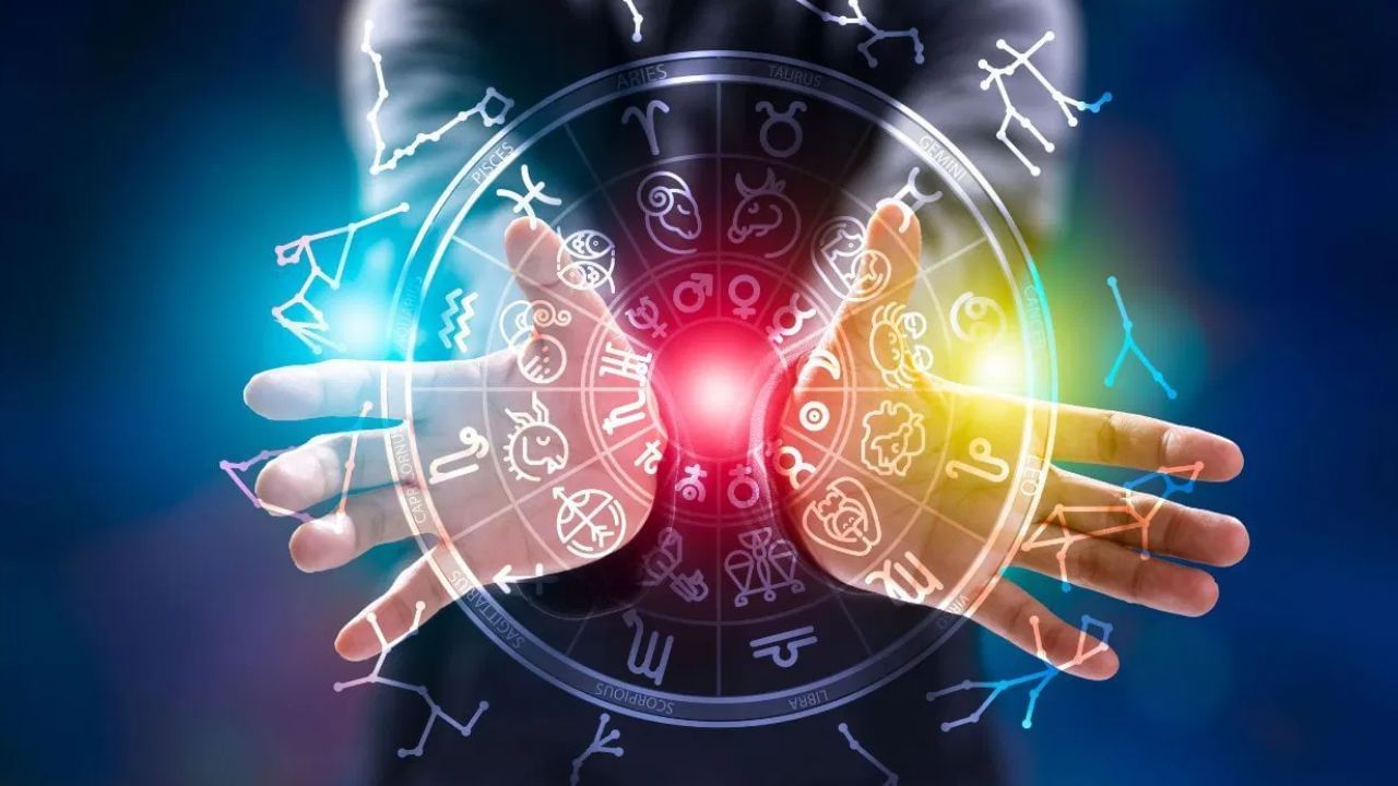Astrology: ராகுவுடன் கூட்டு சேரும் குரு பகவான்.. இந்த 6 ராசிக்கு இனிமேல் அதிர்ஷ்டம்! Astrology: ராகுவுடன் கூட்டு சேரும் குரு பகவான்.. இந்த 6 ராசிக்கு இனிமேல் அதிர்ஷ்டம்!