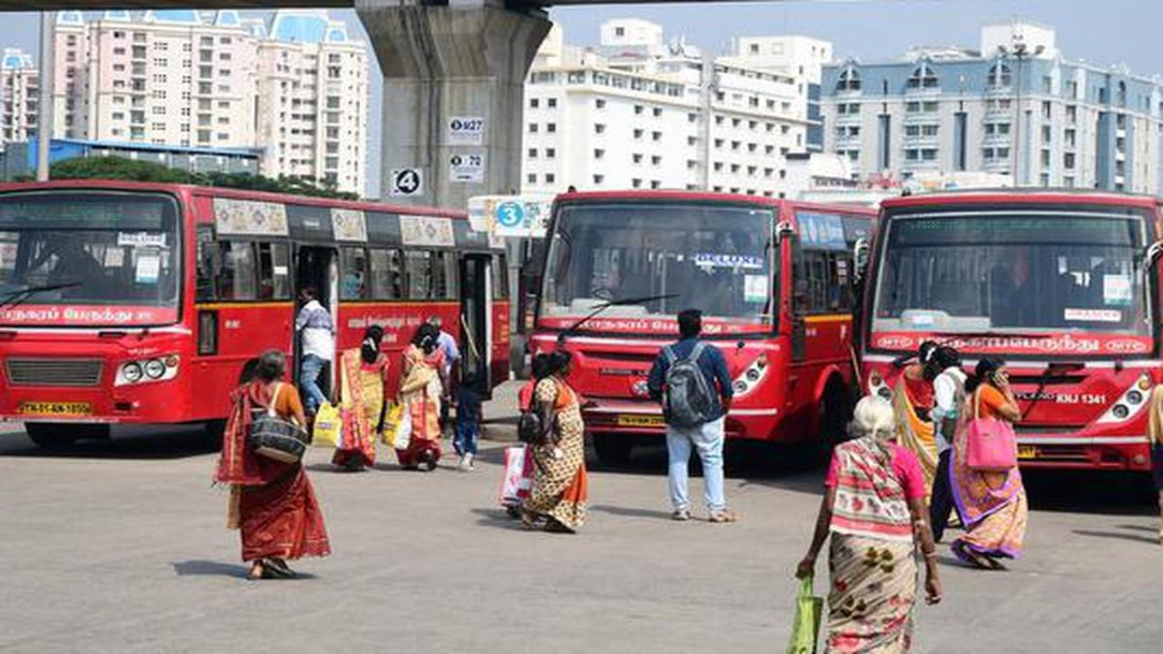 பெண்கள், மாணவிகளுக்கு குட் நியூஸ்.. இனி ஈஸியா போகலாம்.. போக்குவரத்து கழகம் எடுத்த முடிவு பெண்கள், மாணவிகளுக்கு குட் நியூஸ்.. இனி ஈஸியா போகலாம்.. போக்குவரத்து கழகம் எடுத்த முடிவு