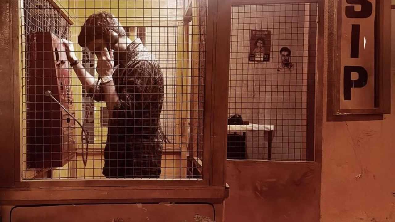 54-வது படத்தின் ஷூட்டிங்கில் கலந்துகொண்ட தனுஷ் - வைரலாகும் போட்டோ!