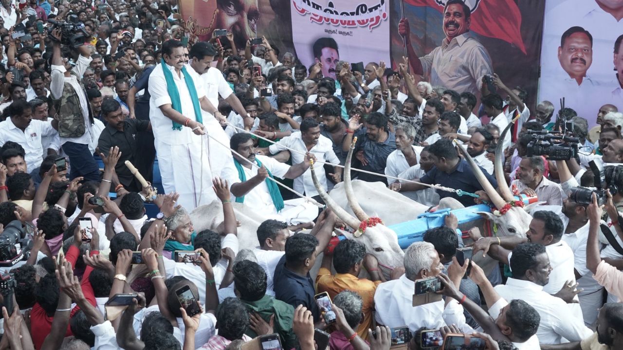 கூட்டணி ஆட்சி.. நாங்கள் ஏமாளிகள் அல்ல.. எடப்பாடி பழனிசாமி திட்டவட்டம்.. கூட்டணி ஆட்சி.. நாங்கள் ஏமாளிகள் அல்ல.. எடப்பாடி பழனிசாமி திட்டவட்டம்..