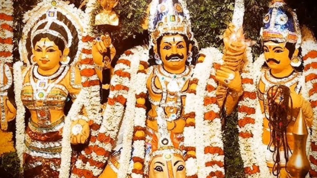 Aadi Amavasai: ஆடி அமாவாசை குலதெய்வ வழிபாடு.. வீட்டில் செய்வது எப்படி? Aadi Amavasai: ஆடி அமாவாசை குலதெய்வ வழிபாடு.. வீட்டில் செய்வது எப்படி?
