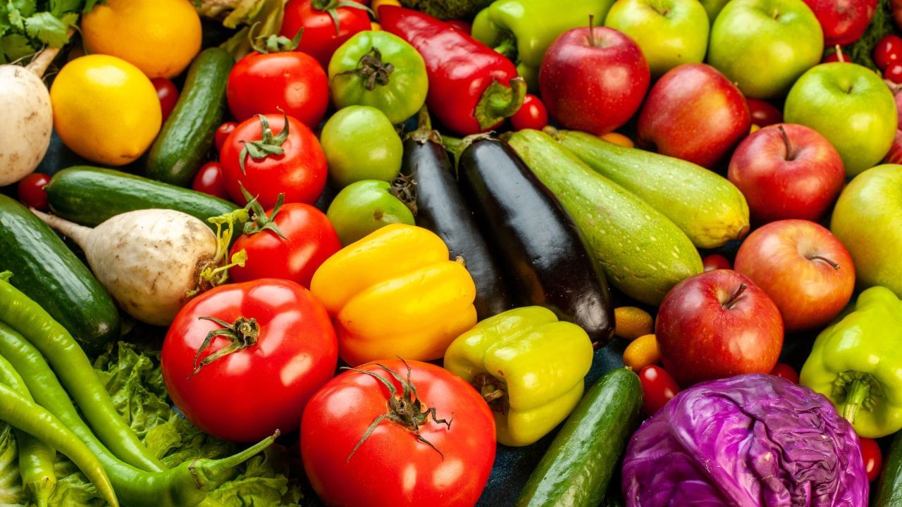 Monsoon Produce Guide: மழைக்காலத்தில் எந்த காய்கறிகளை வாங்கக் கூடாது..? எதை வாங்குவது, எப்படி சுத்தம் செய்வது?