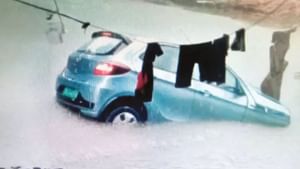Google Map பார்த்து சென்றதால் குளத்தில் கவிழ்ந்த கார்.. உயிர் தப்பிய தம்பதி!