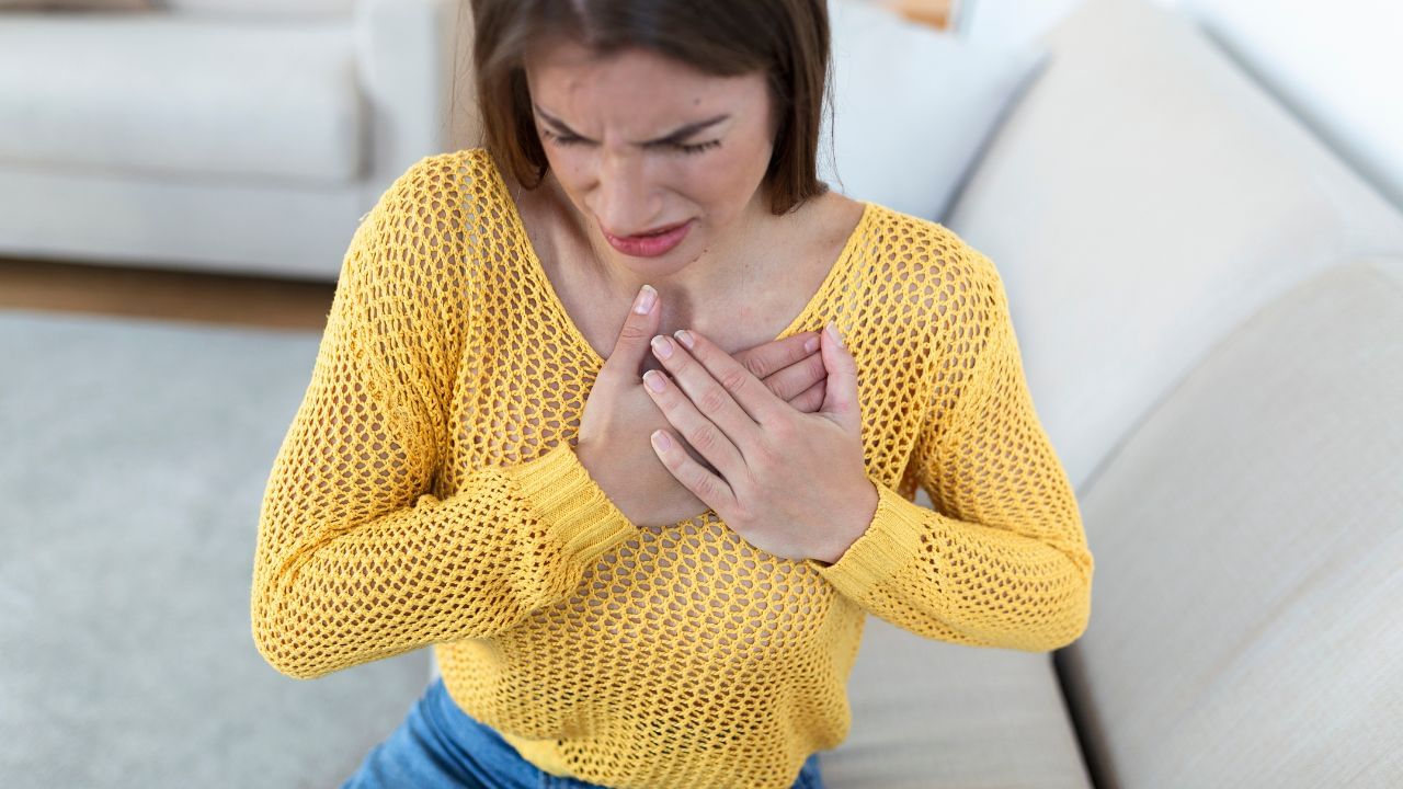 Heart Disease India: இந்தியாவில் உயரும் இதய நோய் பாதிப்பு.. முக்கிய பொருள் குறித்து ஐசிஎம்ஆர் எச்சரிக்கை! Heart Disease India: இந்தியாவில் உயரும் இதய நோய் பாதிப்பு.. முக்கிய பொருள் குறித்து ஐசிஎம்ஆர் எச்சரிக்கை!