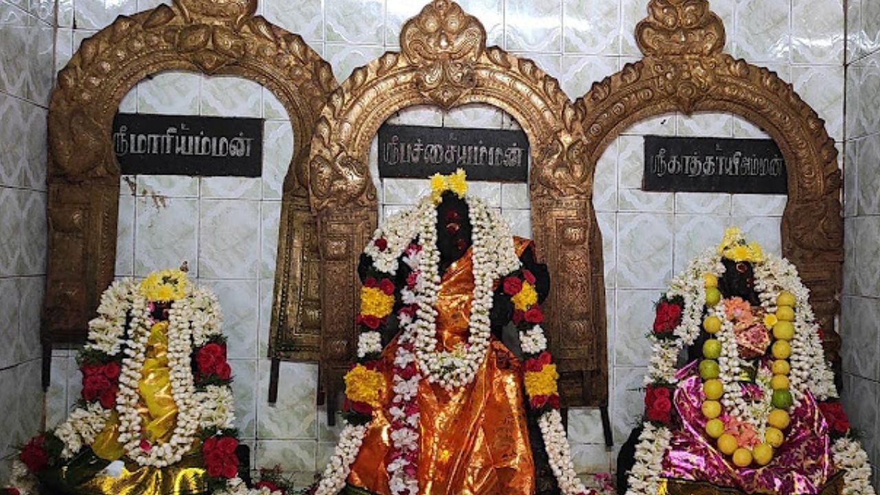 Kathayee Amman: ஒரே கருவறையில் மூன்று அம்மன்கள்.. இந்த கோயில் தெரியுமா? Kathayee Amman: ஒரே கருவறையில் மூன்று அம்மன்கள்.. இந்த கோயில் தெரியுமா?
