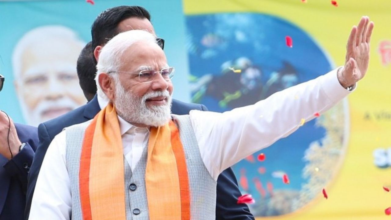 தமிழகத்திற்கு வரும் பிரதமர் மோடி.. பயணத் திட்டம் இதுதான்.. முழு விவரம்! தமிழகத்திற்கு வரும் பிரதமர் மோடி.. பயணத் திட்டம் இதுதான்.. முழு விவரம்!