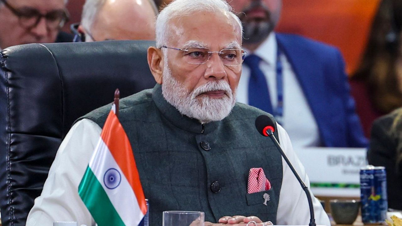 நெருங்கும் தேர்தல்.. வரும் ஜூலை 27 தமிழகம் வரும் பிரதமர் மோடி.. நெருங்கும் தேர்தல்.. வரும் ஜூலை 27 தமிழகம் வரும் பிரதமர் மோடி..
