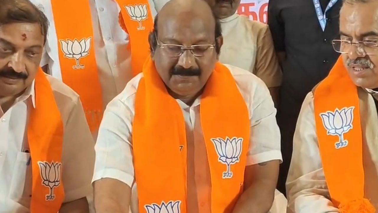 புதுச்சேரி பாஜக தலைவராக ராமலிங்கம் பதவியேற்பு!
