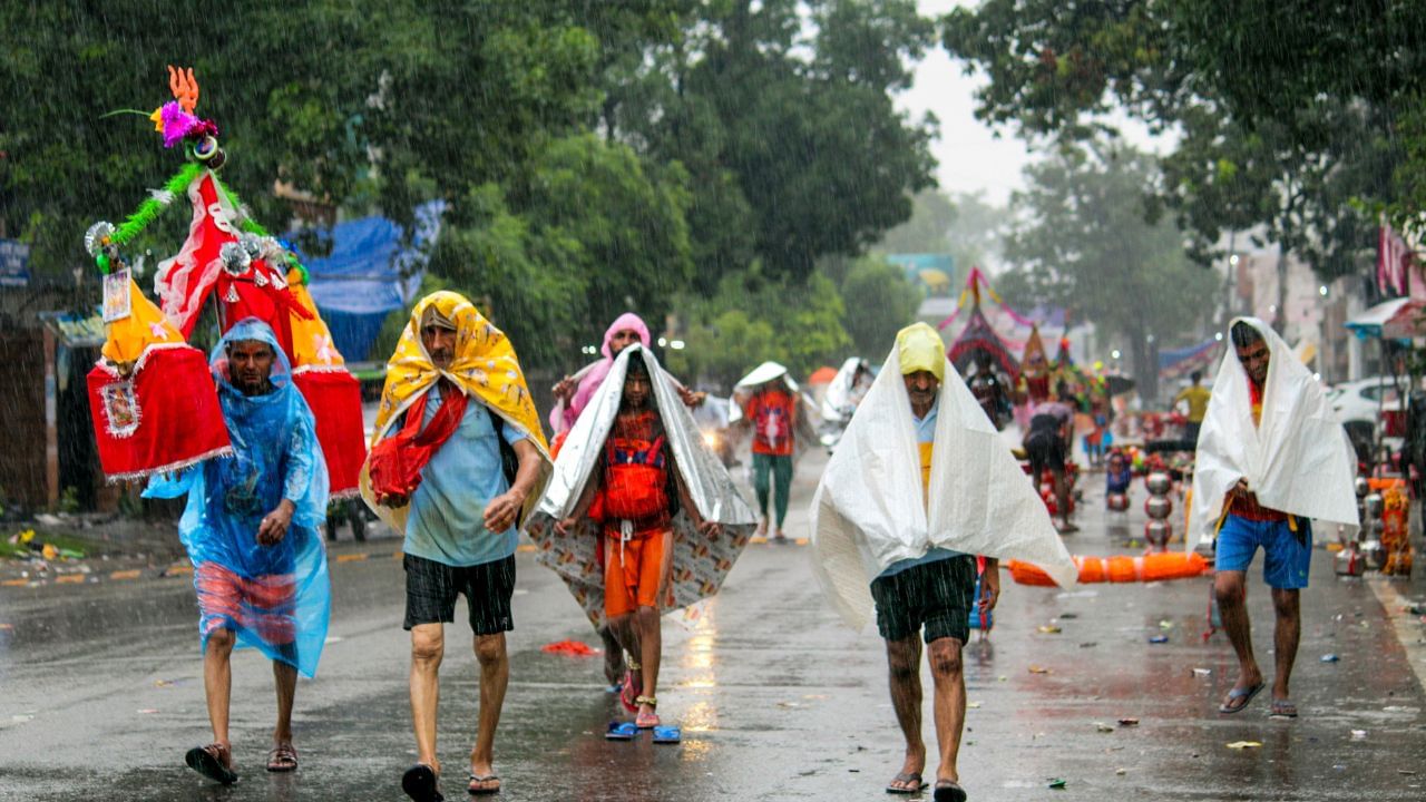 சென்னையில் இரவு நேரங்களில் பெய்யும் மழை.. கோவை, நீலகிரிக்கு ஆரஞ்சு அலர்ட் எச்சரிக்கை..