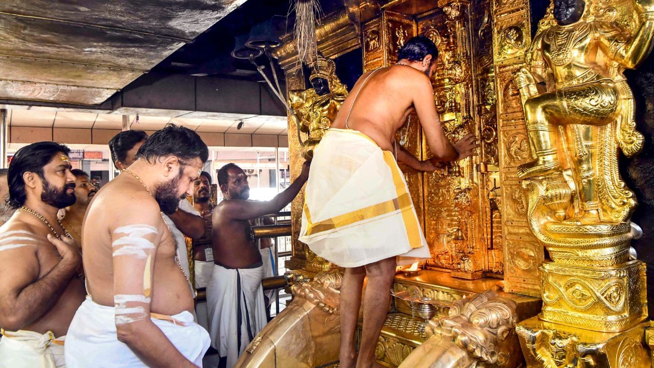 சபரிமலை நவகிரக கோயில் பிரதிஷ்டை.. இன்று மாலை கோயில் நடை திறப்பு.. சபரிமலை நவகிரக கோயில் பிரதிஷ்டை.. இன்று மாலை கோயில் நடை திறப்பு..
